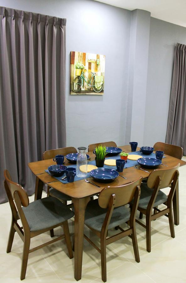 Cityview Homestay Мерсинг Екстериор снимка